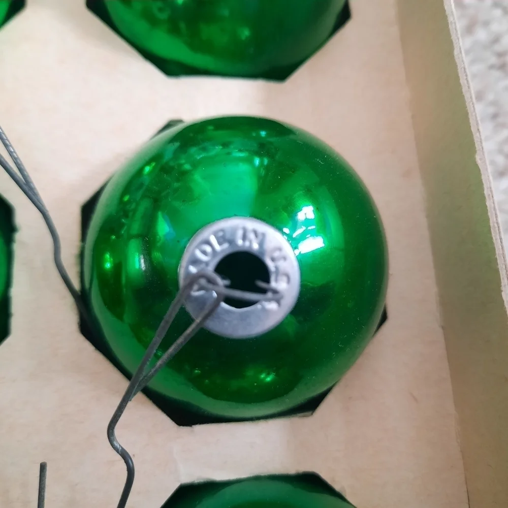 Vintage Mr. Christmas Metallic Green 10 Piece Glass Ornaments Set Medium Bulbs
